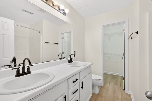 4828 Chelanie Cir, Murfreesboro, TN 37129