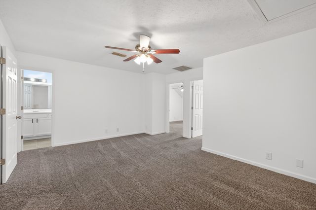 4828 Chelanie Cir, Murfreesboro, TN 37129