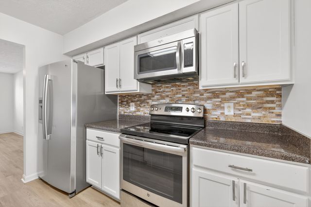 4828 Chelanie Cir, Murfreesboro, TN 37129