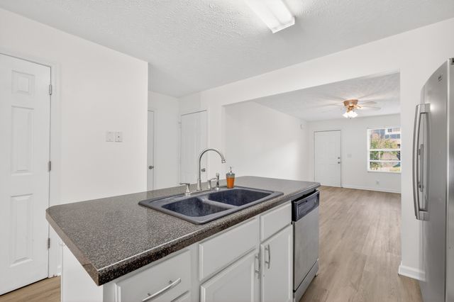 4828 Chelanie Cir, Murfreesboro, TN 37129