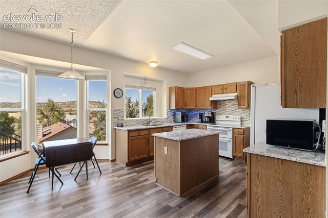1547 Chesham Circle, Colorado Springs, CO 80907