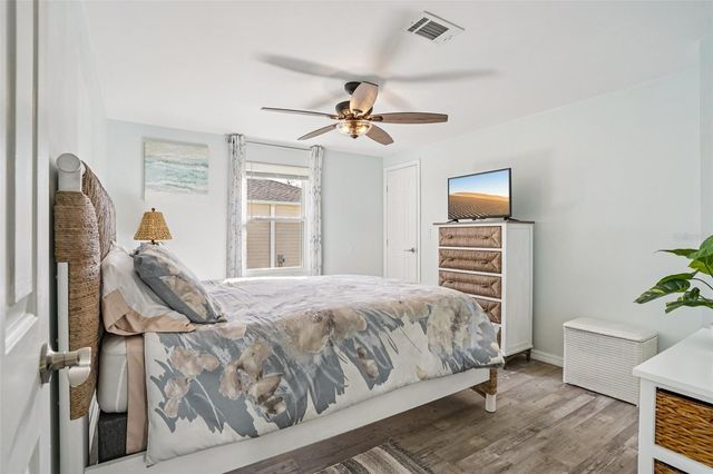 1652 W SCHWARTZ BOULEVARD, The Villages, FL 32159