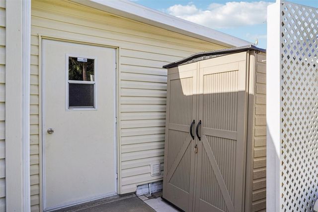 1652 W SCHWARTZ BOULEVARD, The Villages, FL 32159