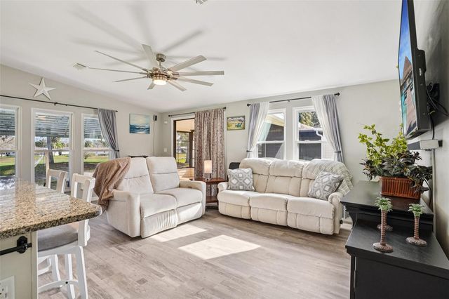 1652 W SCHWARTZ BOULEVARD, The Villages, FL 32159