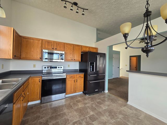 209 Alexis Circle, Dry Ridge, KY 41035