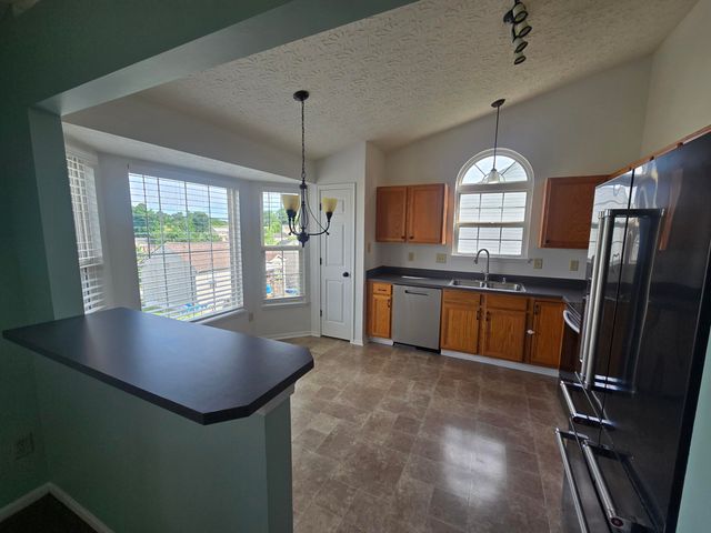 209 Alexis Circle, Dry Ridge, KY 41035