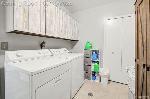 14832 Dexter Court, Shelby Charter Township, MI 48315