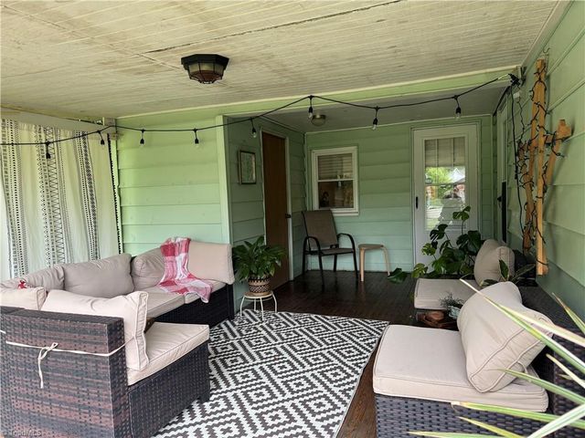 816 W Haymore Street, Mount Airy, NC 27030