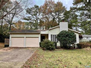 15411 Rise Street, Athens, AL 35613