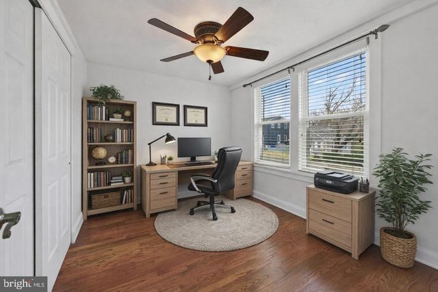 152 E 7TH ST, Burlington, NJ 08016