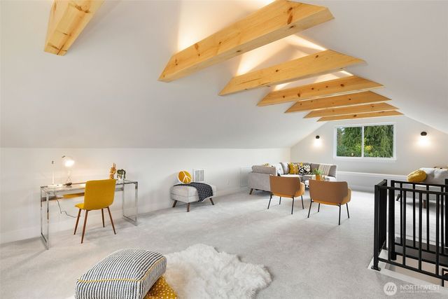 2511 2nd Avenue W, Seattle, WA 98119