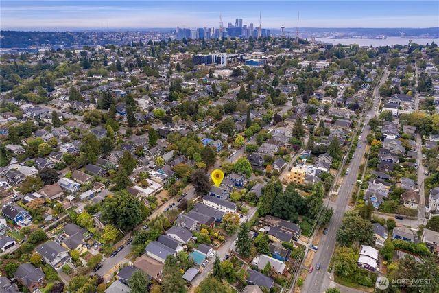 2511 2nd Avenue W, Seattle, WA 98119