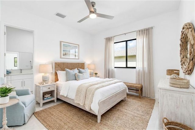 939 Mohawk PKWY, Cape Coral, FL 33914