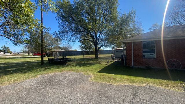 202 E Cook Street, Josephine, TX 75189
