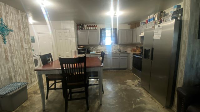 202 E Cook Street, Josephine, TX 75189