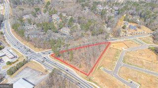 5646 COVINGTON Highway, Decatur, GA 30035