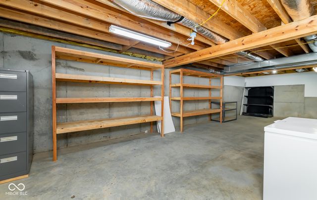 2863 Whitney Way, Seymour, IN 47274