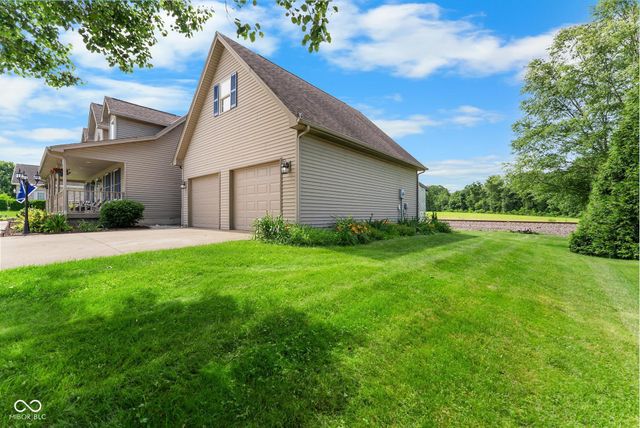 2863 Whitney Way, Seymour, IN 47274