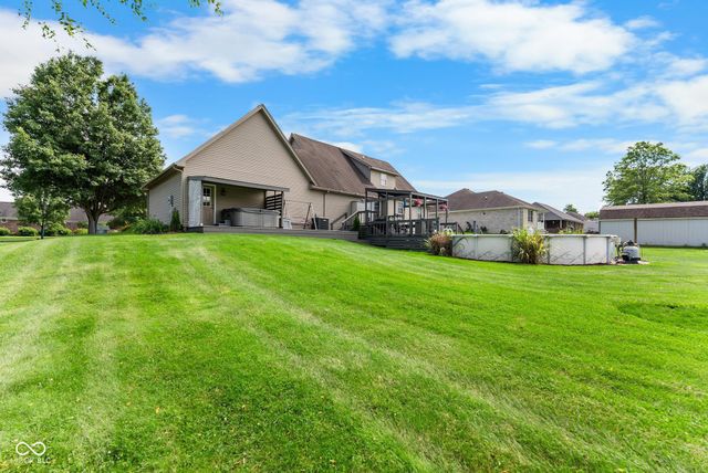 2863 Whitney Way, Seymour, IN 47274
