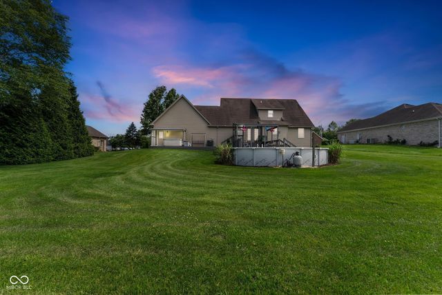 2863 Whitney Way, Seymour, IN 47274
