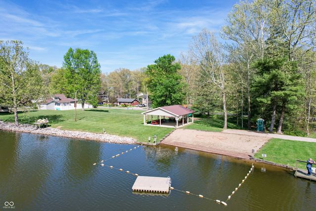 2863 Whitney Way, Seymour, IN 47274