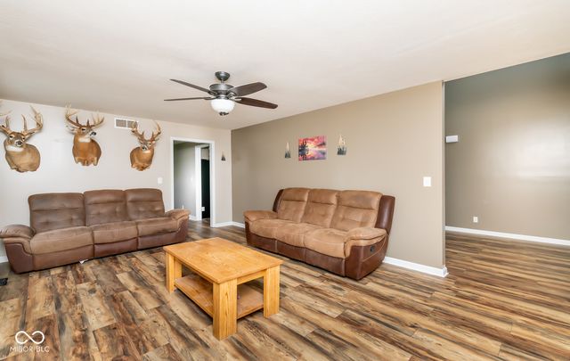 2863 Whitney Way, Seymour, IN 47274