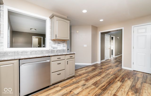 2863 Whitney Way, Seymour, IN 47274