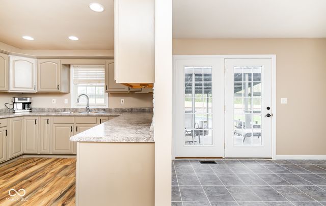 2863 Whitney Way, Seymour, IN 47274