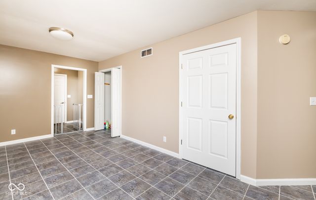 2863 Whitney Way, Seymour, IN 47274