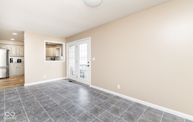 2863 Whitney Way, Seymour, IN 47274
