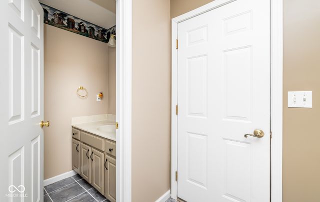 2863 Whitney Way, Seymour, IN 47274