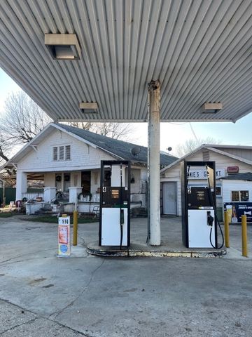 325 N 5th Street, Okemah, OK 74859
