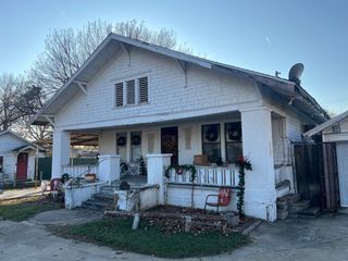 325 N 5th Street, Okemah, OK 74859