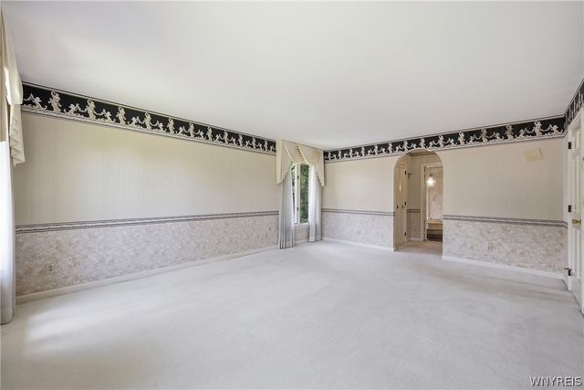 164 Crestwood Lane, Amherst, NY 14221