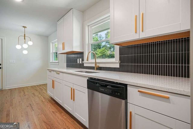 282 Mark Avenue, Marietta, GA 30066