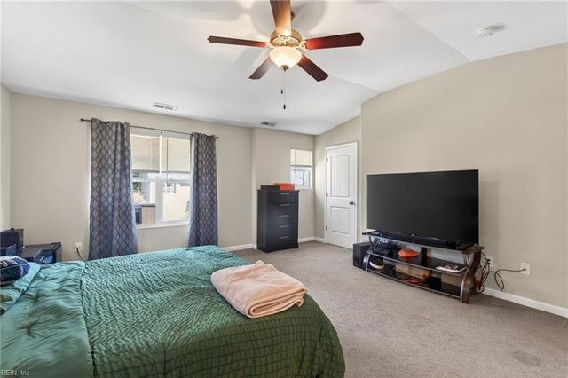 7109 University DR, Norfolk, VA 23513