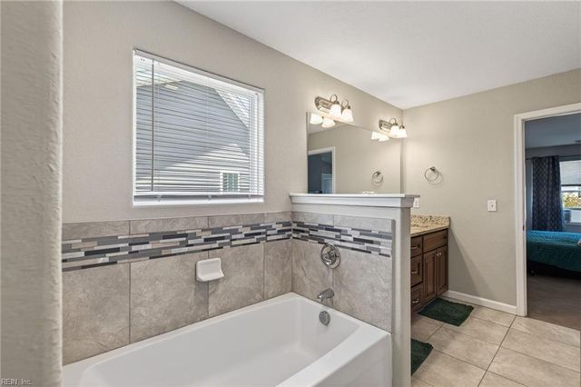 7109 University DR, Norfolk, VA 23513