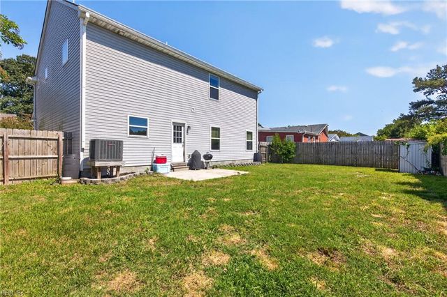 7109 University DR, Norfolk, VA 23513