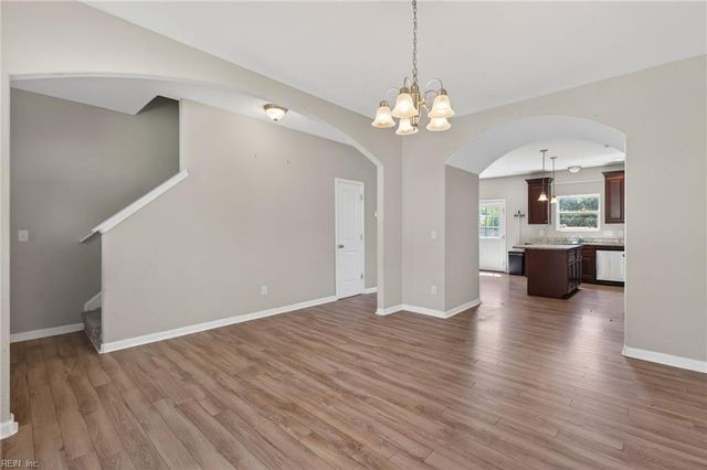 7109 University DR, Norfolk, VA 23513