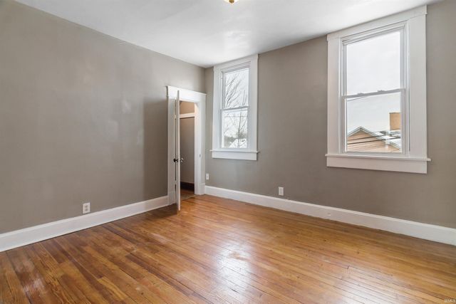 209 S Whites Avenue, Marion, IN 46952