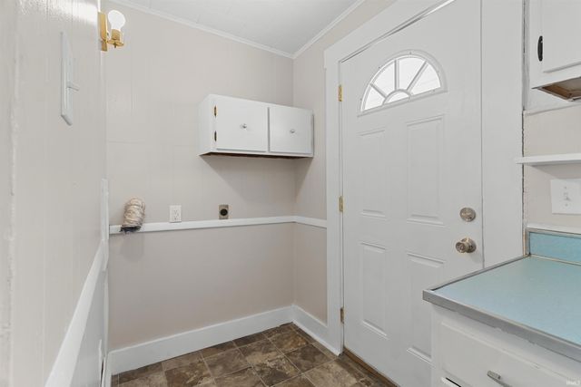 209 S Whites Avenue, Marion, IN 46952