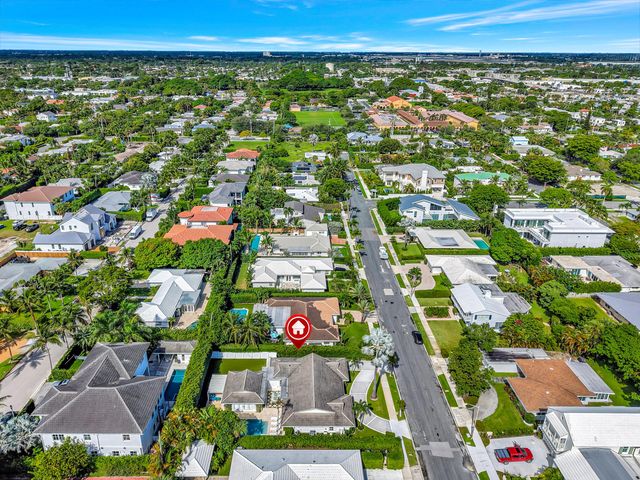 136 WORTH Court S, West Palm Beach, FL 33405