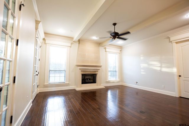 2238 Thornwood Dr., Tyler, TX 75703