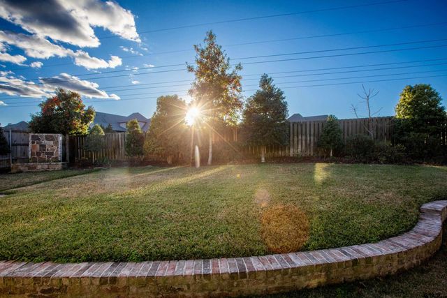 2238 Thornwood Dr., Tyler, TX 75703