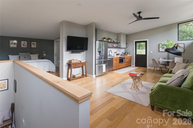 13 Tulip Poplar Trail, Asheville, NC 28804
