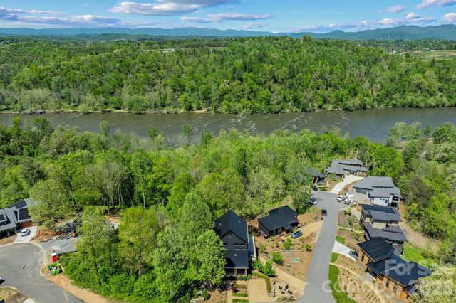 13 Tulip Poplar Trail, Asheville, NC 28804