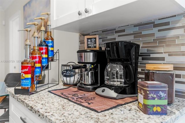 1075 NE 12 AVE 1075, Homestead, FL 33030