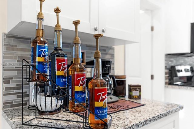 1075 NE 12 AVE 1075, Homestead, FL 33030