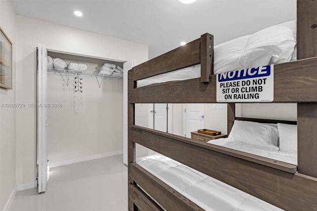 1075 NE 12 AVE 1075, Homestead, FL 33030