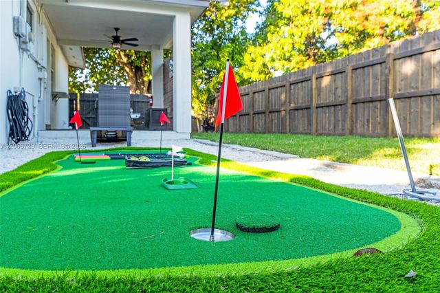 1075 NE 12 AVE 1075, Homestead, FL 33030